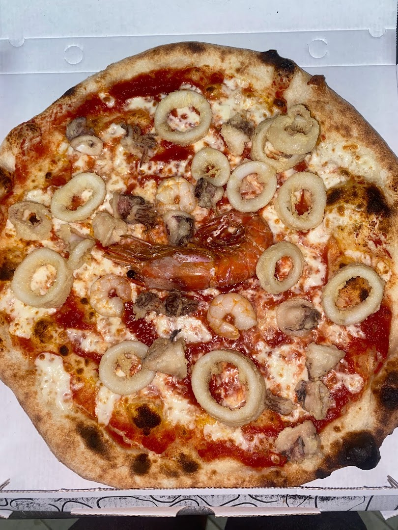 Pizza della Vittoria · Foto 6